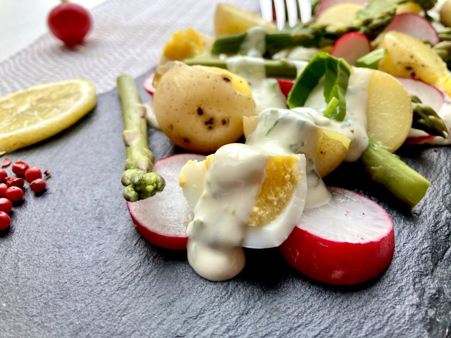 Spargelsalat mit Ei - Erdbeerschokola.de