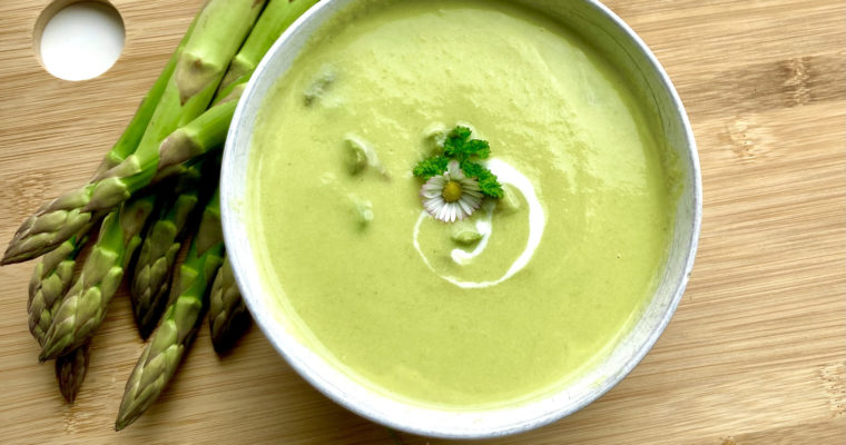 Grüne Spargelsuppe – schnell und einfach