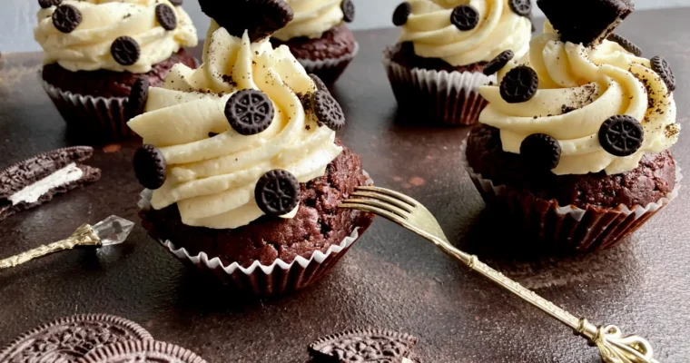 Oreo Cupcakes mit Buttercreme Frosting