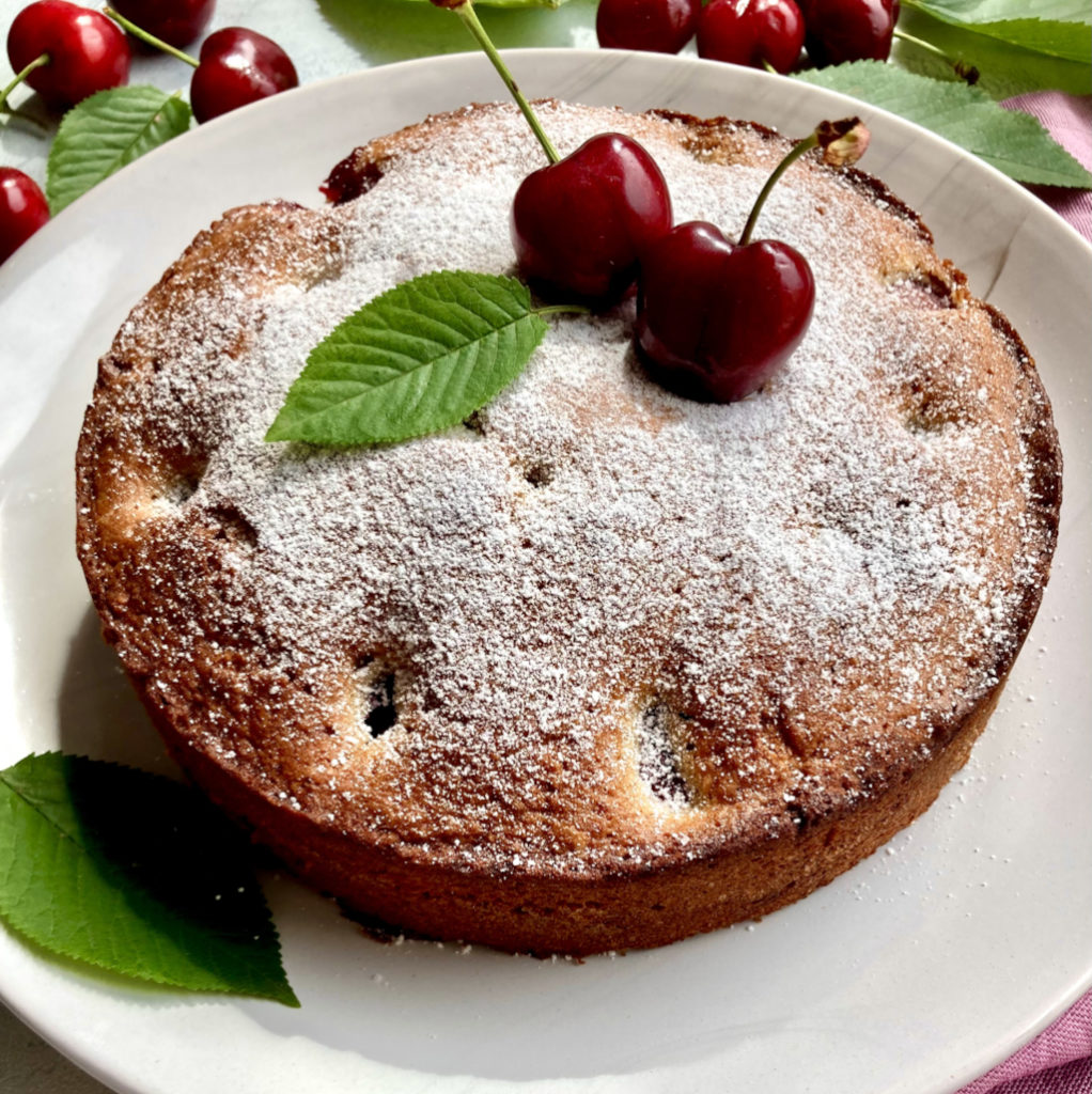 Glutenfreier Kirschkuchen mit Buchweizenmehl - Erdbeerschokola.de