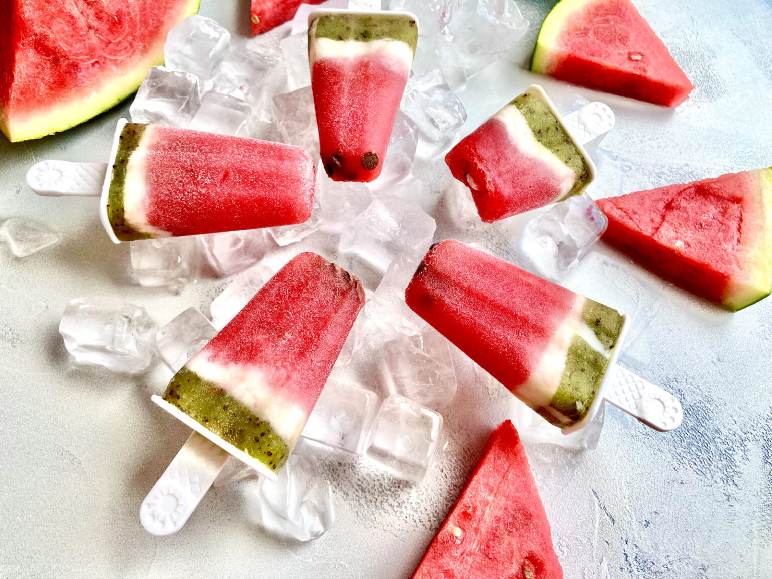 Wassermelonen Eis am Stiel selber machen - Erdbeerschokola.de